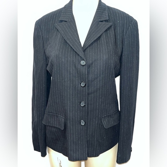 Max & Co classics pin stripe suit blazer lined wool blend 12 - Picture 1 of 5